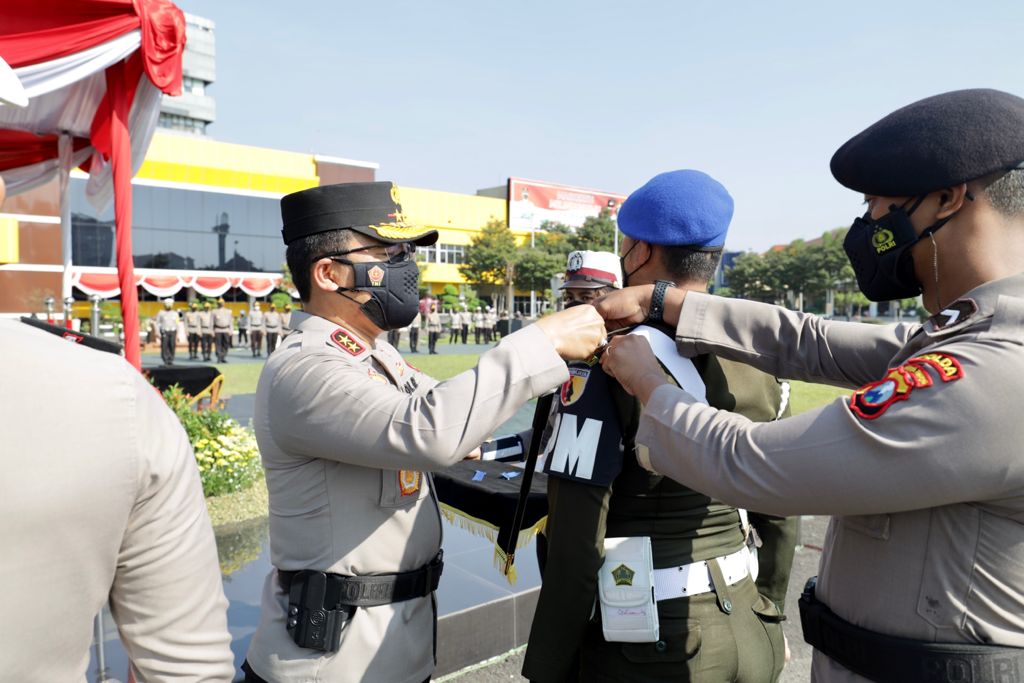 Kapolda Jatim Pimpin Apel Gelar Pasukan Operasi Patuh Semeru 2021, Ada Empat Poin Sasaran Utama