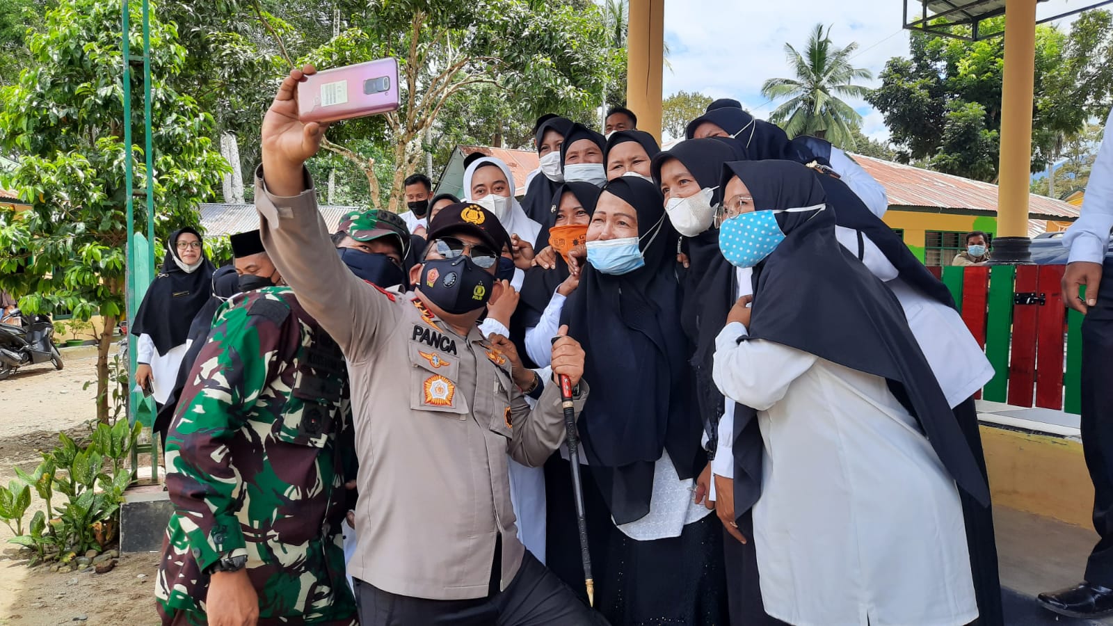 Tinjau vaksinasi Hingga ke Madina, Kapolda Sumut Ucapkan Terimakasih pada Masyarakat