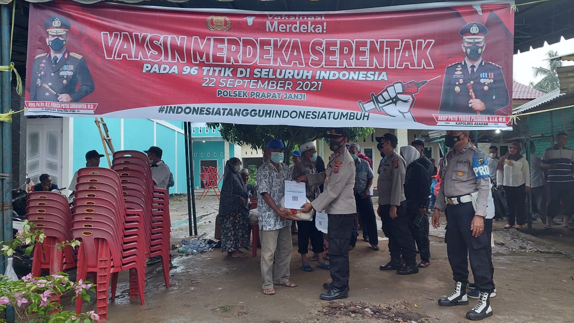 Usai Di Vaksin Polsek Prapat Janji Berikan Sembako