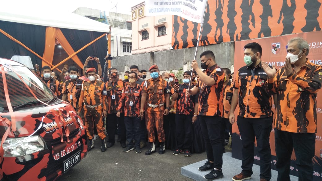 PP Kota Medan Bersama Indika Foundation Semprot Desinfektan di 59 Titik Cegah Pandemi