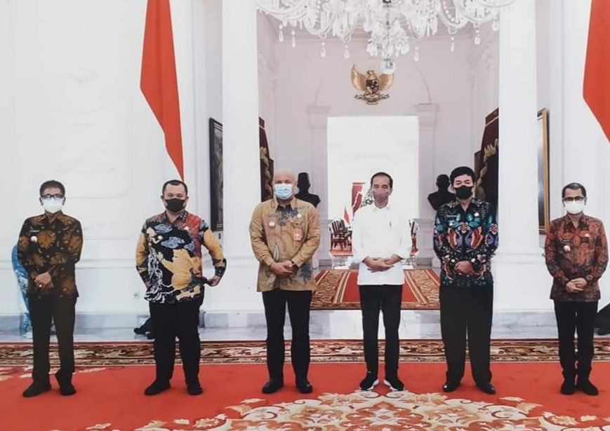 Usulkan Nias Jadi Propinsi,  Kepala Daerah se-Kepulauan Nias Temui Jokowi  di Istana Presiden