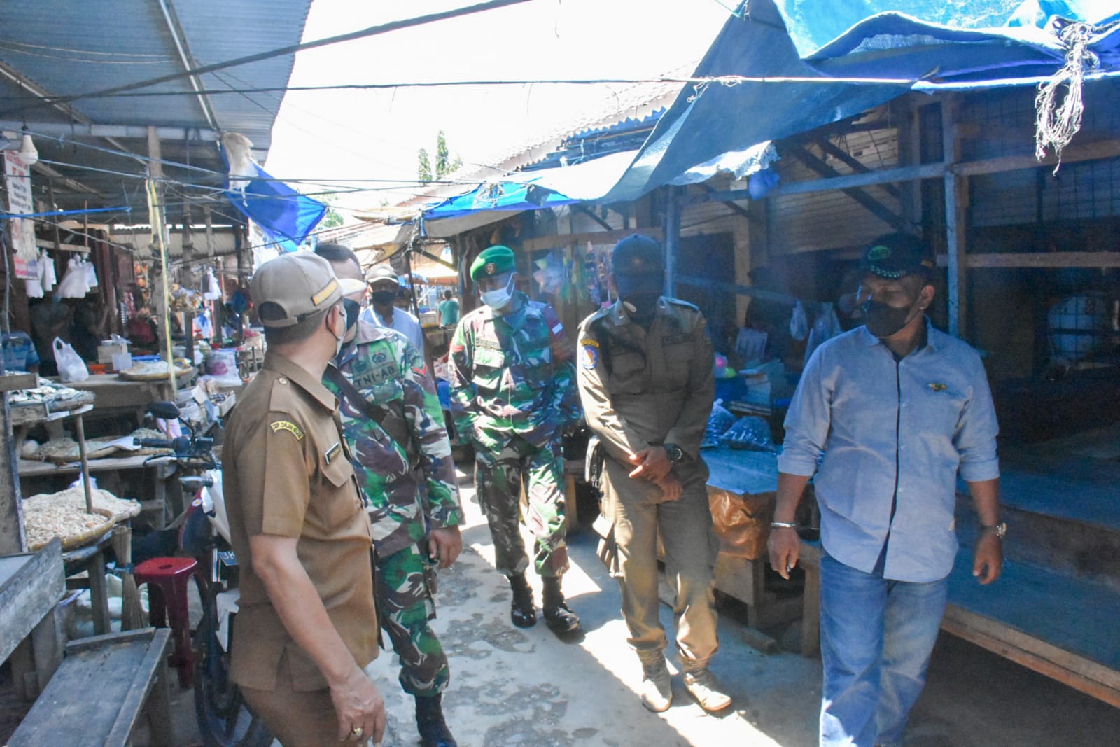 Tim Satgas T.Tinggi Turun ke Pasar Sosialisasi Dan Edukasi Penanganan Covid-19