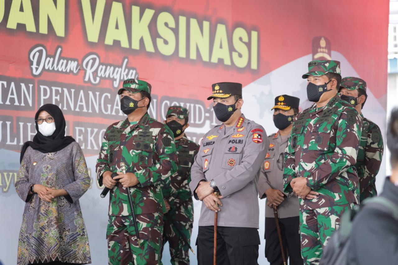 Percepatan Herd Immunity : Serbuan Vaksinasi Sasar 15.000 Warga Banyuwangi