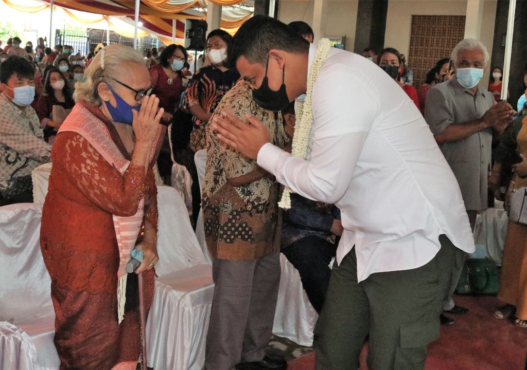 Bobby Nasution Hadiri Pesta Puncak Pemberdayaan dan Peresmian Gedung Sekolah Minggu dan Serba Guna HKBP Sei Agul