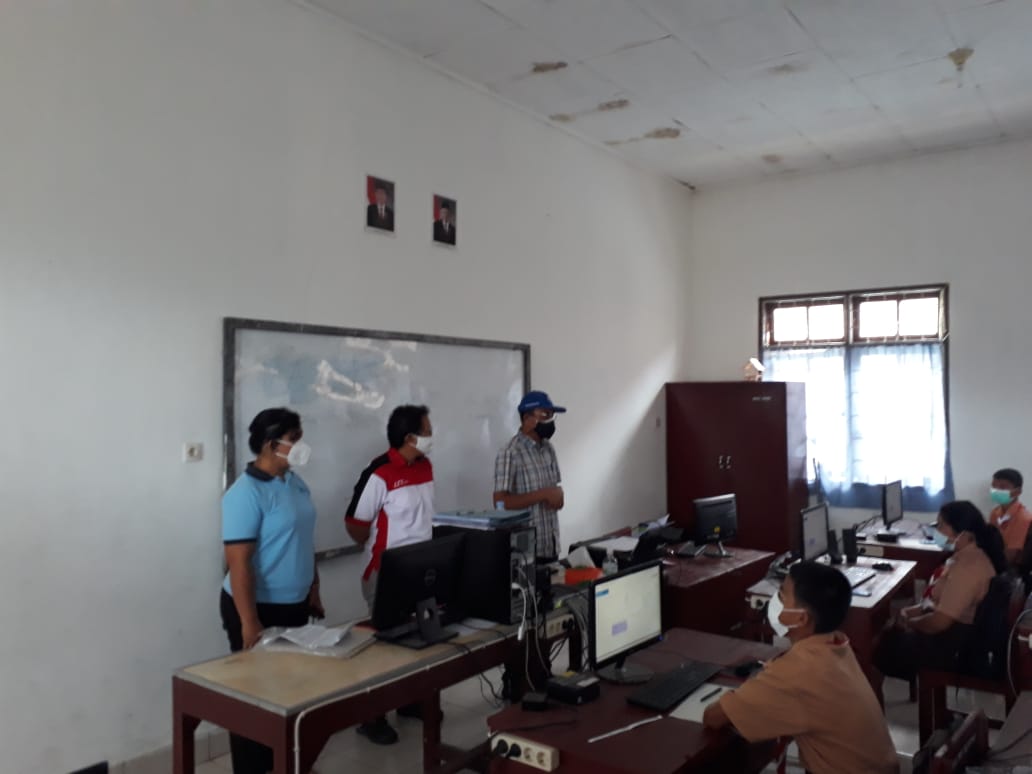 Dukung Dunia Pendidikan, Toba Pulp Lestari Kembali Adakan Try Out Masuk SMA Unggul Del