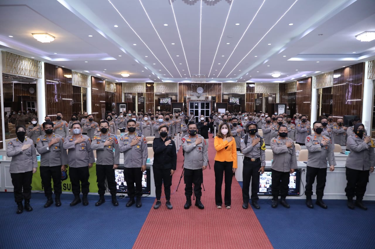 Kapolda Sumut Buka Smart Sharing Humas Polri yang Kreatif dan Kekinian Tahun 2021