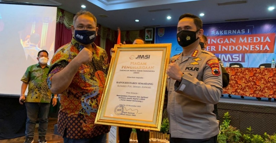 JMSI Berikan Penghargaan pada Kapolrestabes Semarang