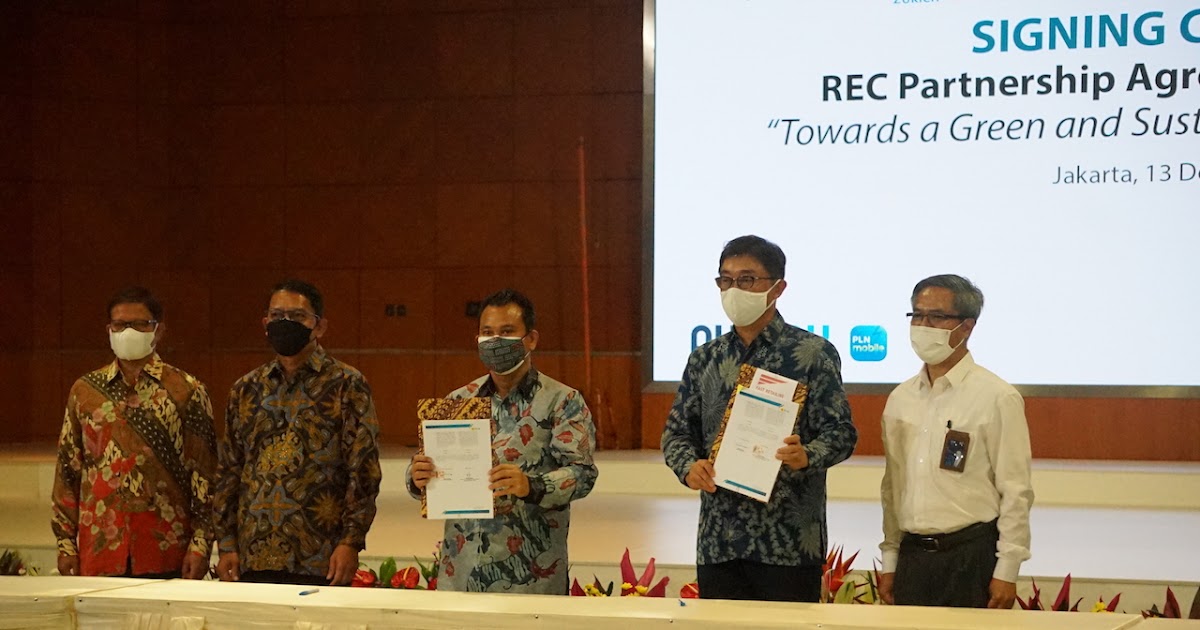 UNIQLO Indonesia Jadi Peritel Pakaian Pertama Gunakan Sertifikat Energi Terbarukan dari PLN Fast Retailing