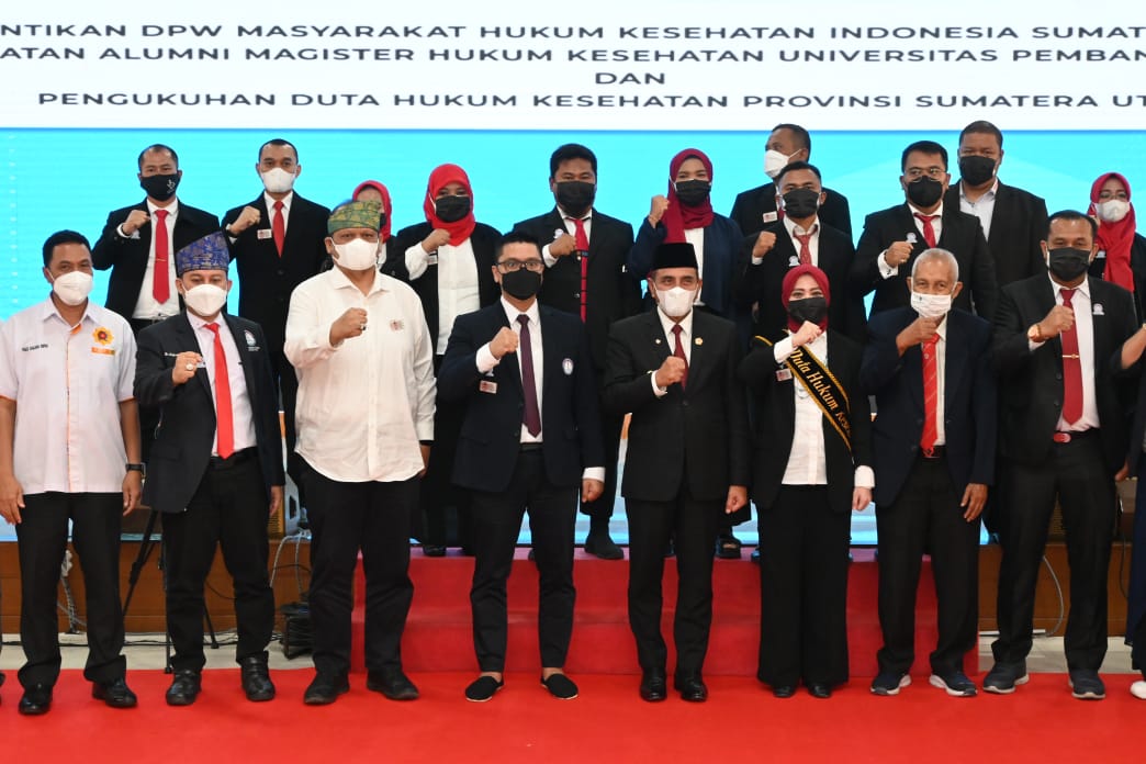 Gubsu Kukuhkan IKA MHKes UNPAB Sebagai Duta Hukum Kesehatan Sumatera Utara