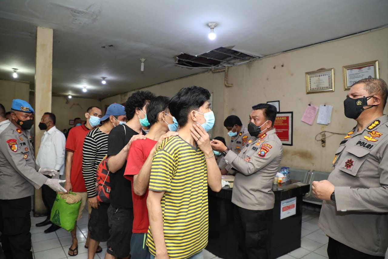 Ratusan Tahanan Polrestabes Dipindahkan, Kapoldasu: Pastikan Tahanan mendapat Pelayanan Baik