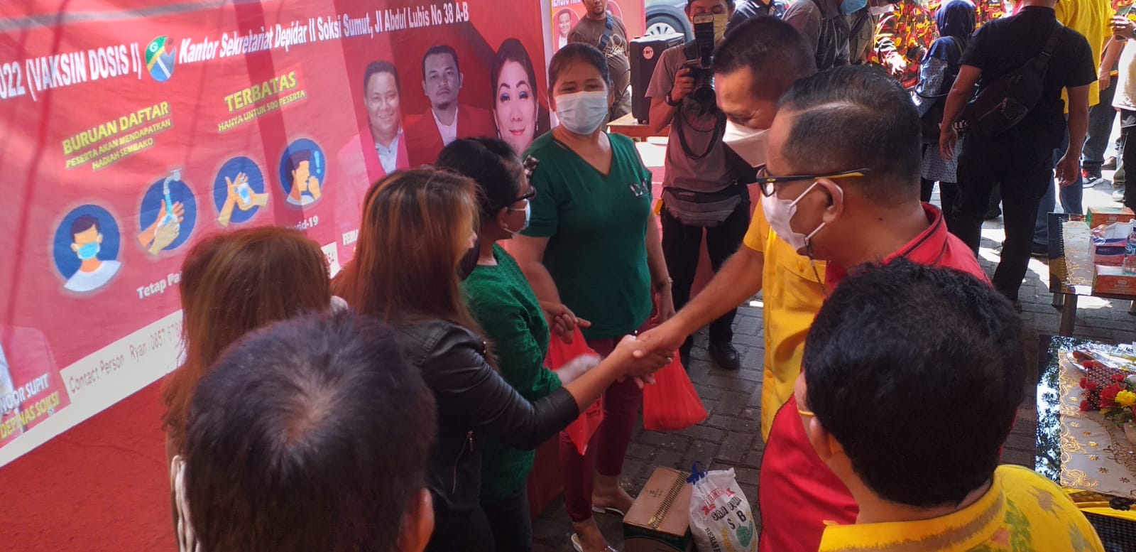 Wagubsu Ijeck  Hadiri Vaksinasi Massal dan Bakti Sosial Depidar II SOKSI Sumut