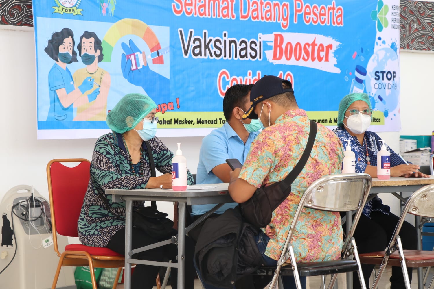 Pemkab Toba Gelar Vaksinasi Booster Untuk Pelayan Publik