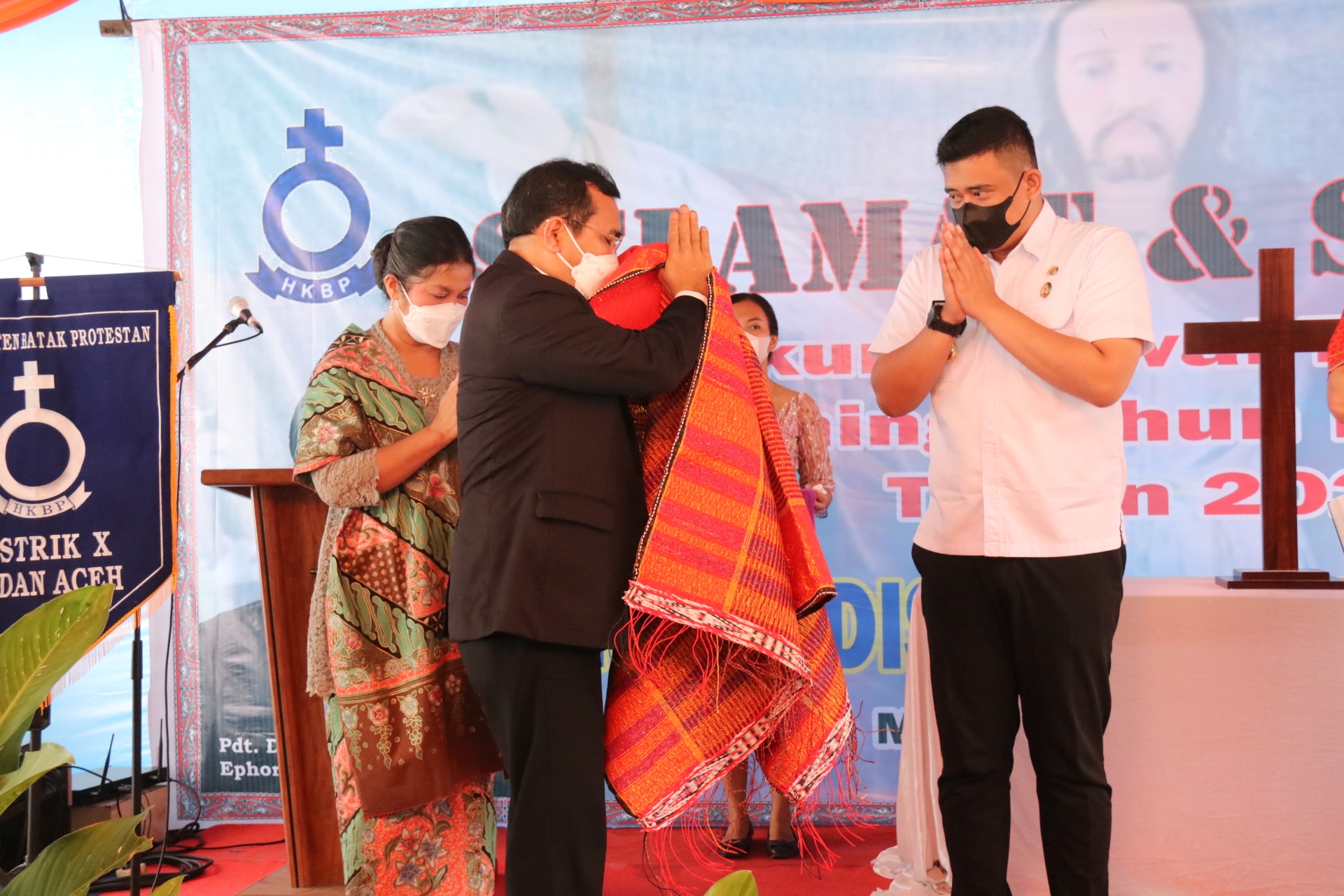 Hadiri Syukuran Tahun Baru 2022 HKBP Distrik X Medan Aceh, Bobby Nasution Ajak Cegah Penyebaran Covid-19 & Bantu Tangani Stunting