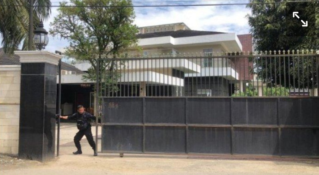 KPK Geledah Kediaman Pribadi Bupati Langkat