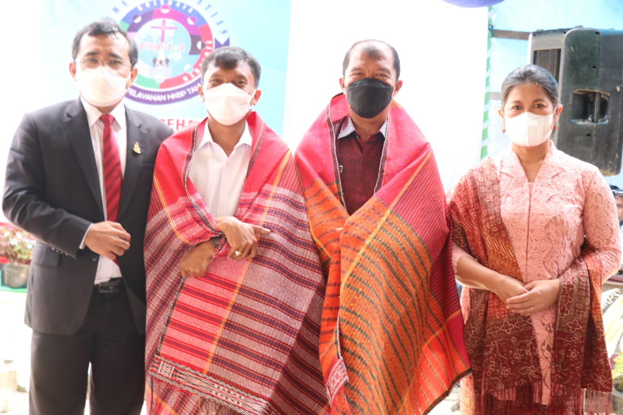 Pemkab Toba Hadiri Syukuran Awal Tahun 2022 HKBP Distrik IV Toba