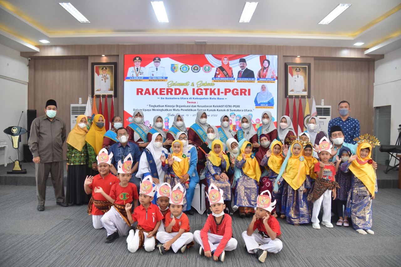 Ilyas : IGTKI-PGRI  Wadah Membangun Budi Pekerti, Bimbinglah Sesuai Ahlak