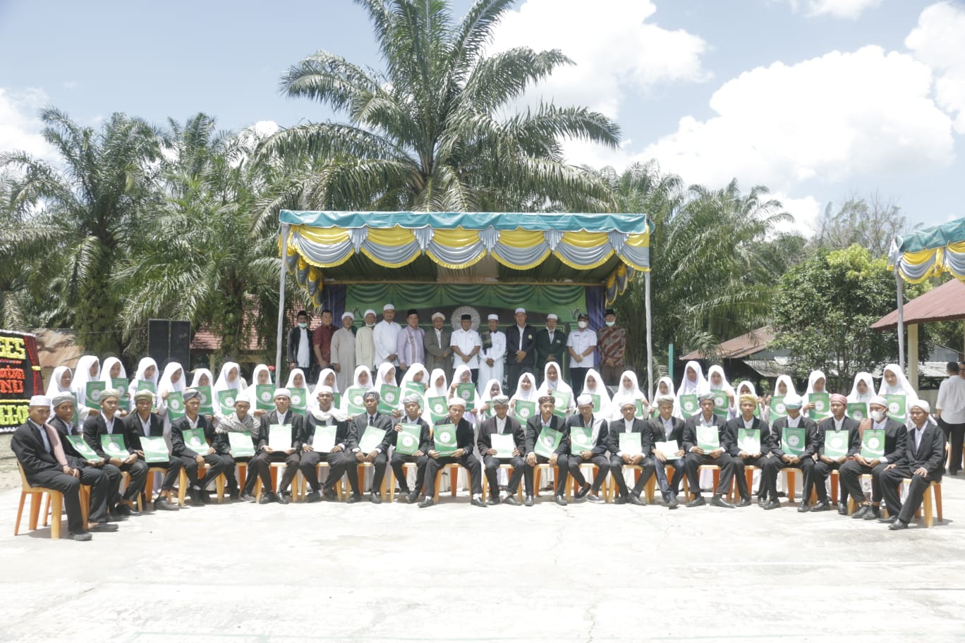 Ponpes NU Paringgonan Laksanakan Pengkhataman Santri Alumni Ke-78