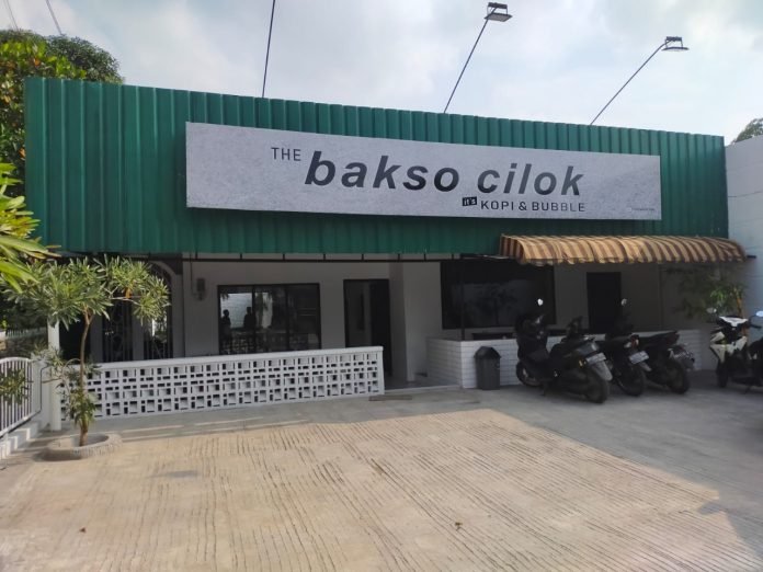 Neko-neko & Cake Group, Buka Gerai Bakso Cilok di Jalan Bunga Asoka Kota Medan