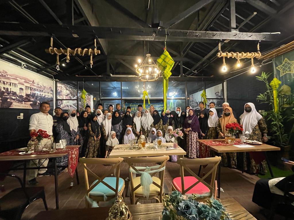 SUMUT24 Group Buka Puasa Bersama dan Menyantuni Anak Yatim, Perbanyak Ibadah di Bulan Ramadhan