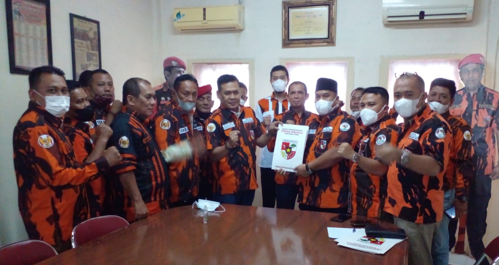 Ketua MPW PP Sumut Serahkan 3 SK Badan, Kodrat Shah : Jabatan Bukan Hadiah Tapi Amanah