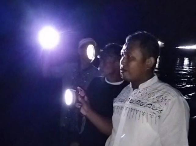 2 dari 3 Warga Bilah Hilir Selamat Dalam Insiden Sampan Terbalik di Sungai Bilah 1 Orang Dalam Pencarian