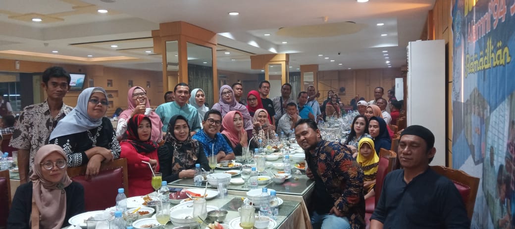Keluarga Besar IKA SMPN XI 94 Gelar Silaturahmi dan Buka Puasa Bersama, Ini Kata Lokot Nasution