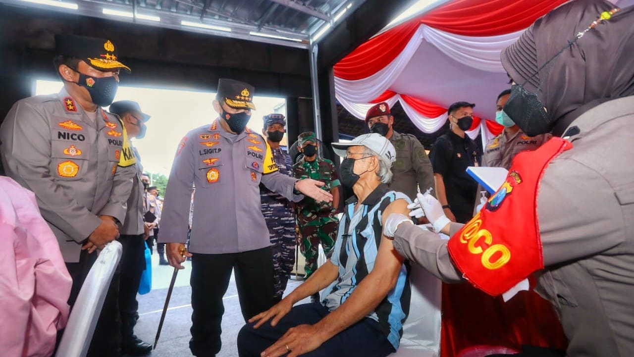 Forkopimda Jatim Mendampingi Kapolri Cek Kesiapan Posko di Terminal Purabaya