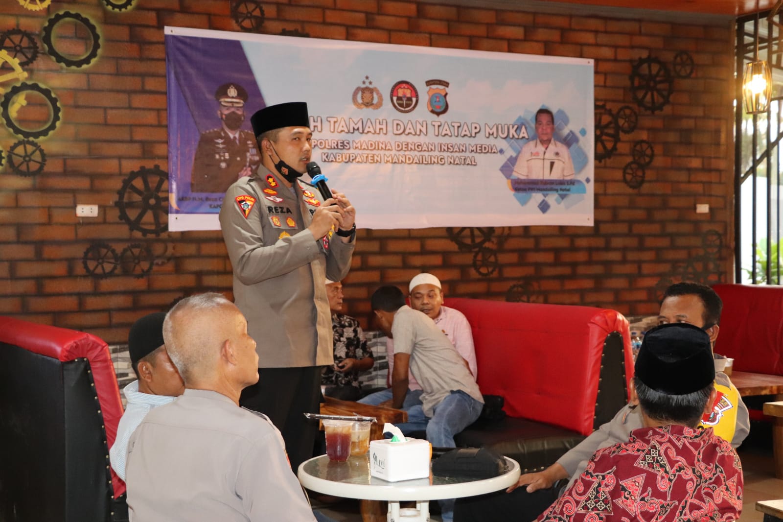 Kapolres Madina Bukber Dengan Insan Media Kabupaten Mandailing Natal