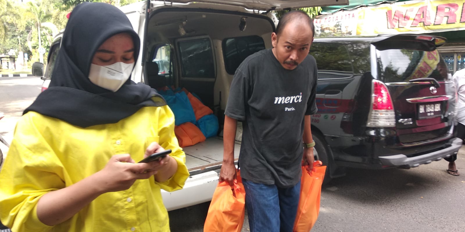 Sambut Lebaran 2022, Prananda Surya Paloh Berikan Sembako untuk Jurnalis Medan