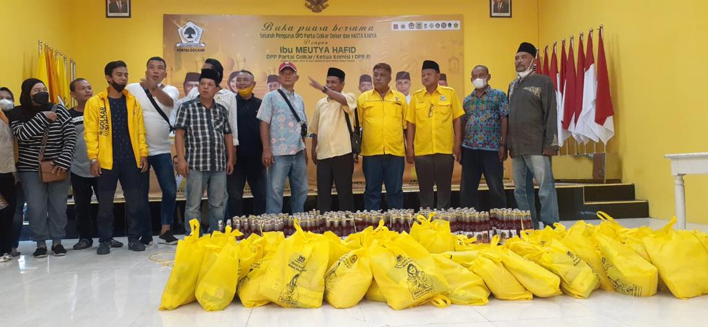 Ketua DPD Partai Golkar Deli Serdang Bagikan Paket Idul Fitri, Ini Kata Hamdani