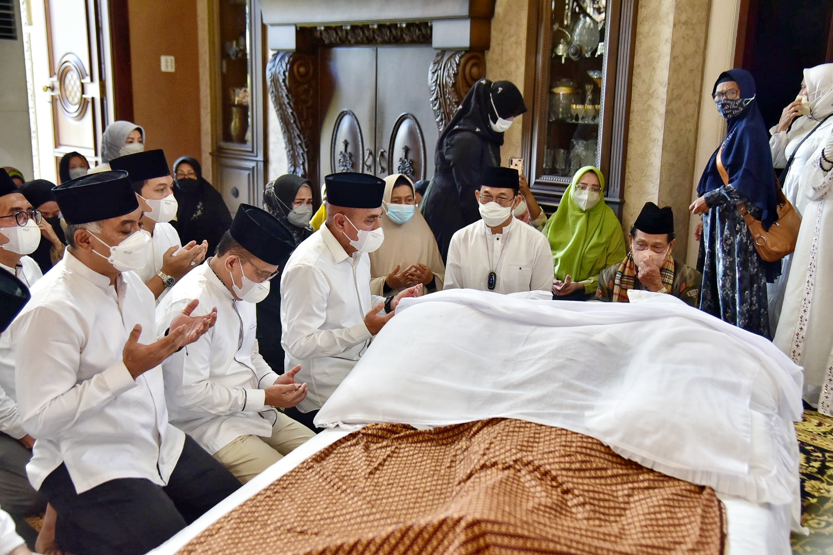 Gubernur Edy Rahmayadi Sampaikan Duka Cita yang Mendalam Wafatnya Putra Ahmad Syarif Irawan Pasaribu