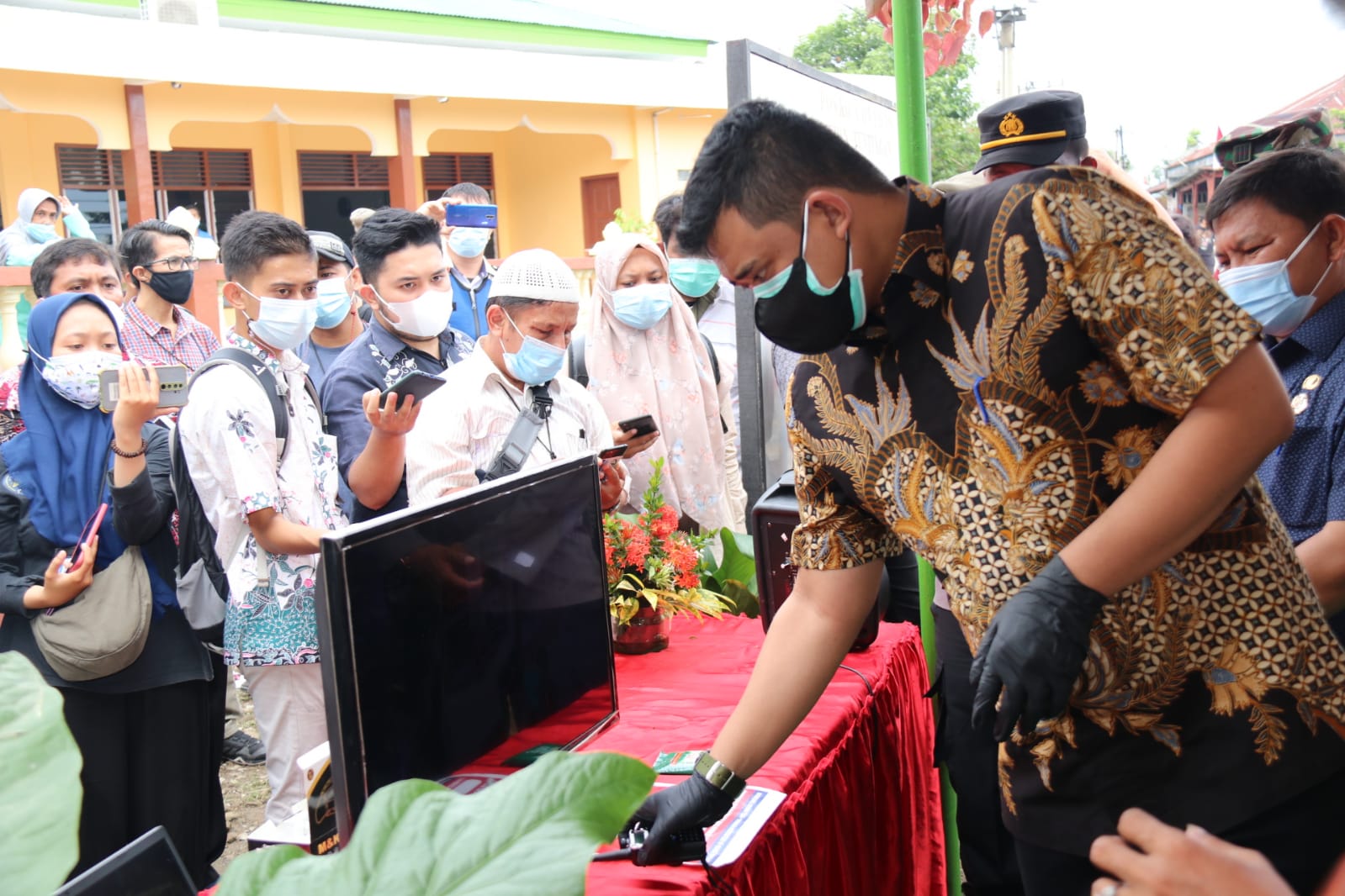 Lagi, Bobby Nasution Berhasil Tekan Angka Covid-19