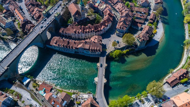 Ini Sungai Aare Wisata Favorit Dunia Tempat Anak Ridwan Kamil Hilang