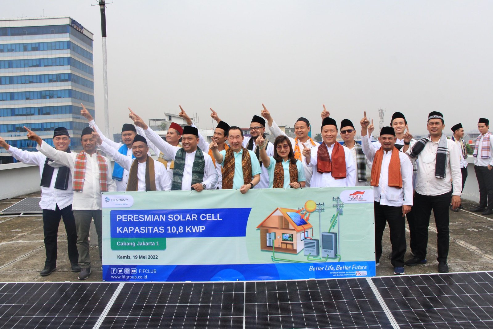 Komitmen Dukung Usaha Pembiayaan yang Ramah Lingkungan FIFGROUP Pasang Solar Panel Total 86,4 kilowatt-peak