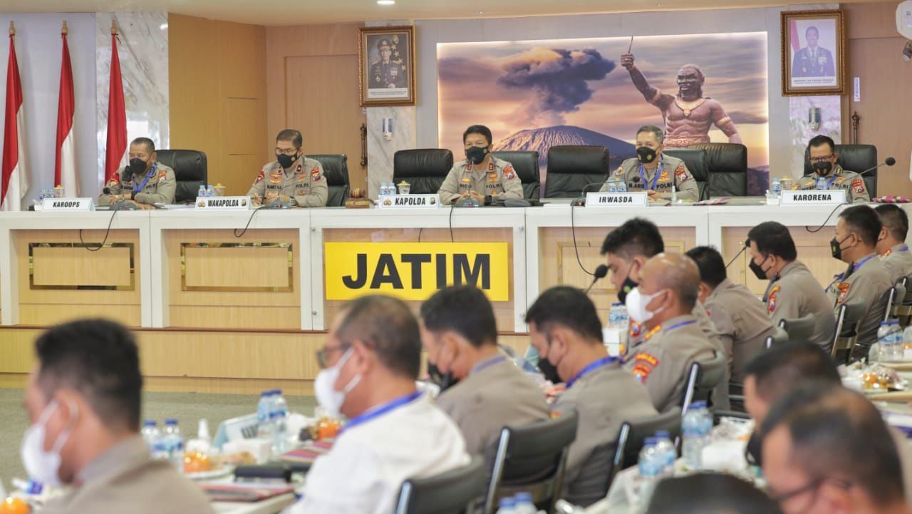 Polda Jawa Timur Gelar Anev Sitkamtibmas, Pengananan Covid 19 dan Ops Ketupat Semeru 2022