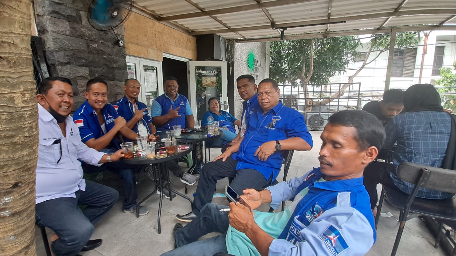 Rapat Pleno DPC Demokrat Dairi tentang Pemberhentian Ketua PAC Melanggar AD/ART Partai