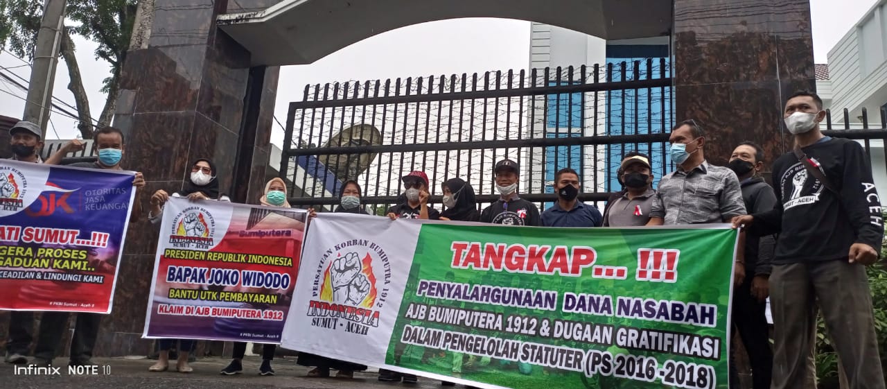 Ratusan Nasabah AJB Bumi Putra 1912 Demo, Minta Agar Hak Nasabah Dibayar