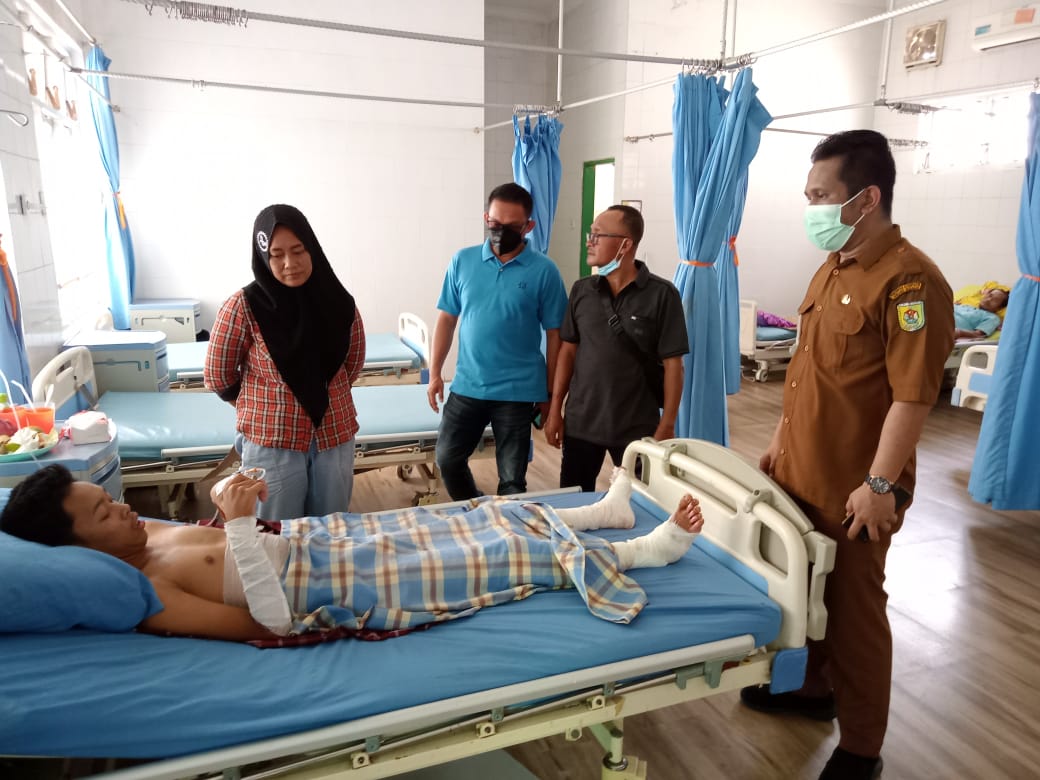 PWI Sergai Bantu Fasilitasi Perawatan Davila Korban Luka Bakar ke RSUD Sultan Sulaiman