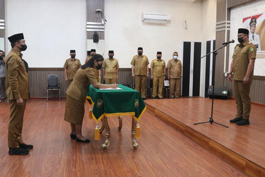 Walikota Medan Lantik 33 Pejabat Kesehatan, Ini Nama Pejabatnya