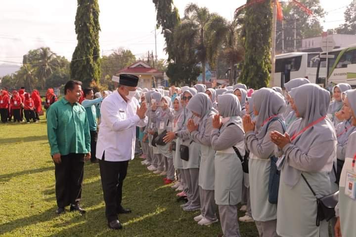 Wako Solok lepas keberangkatan kontingen Jambore PKK Kota Solok