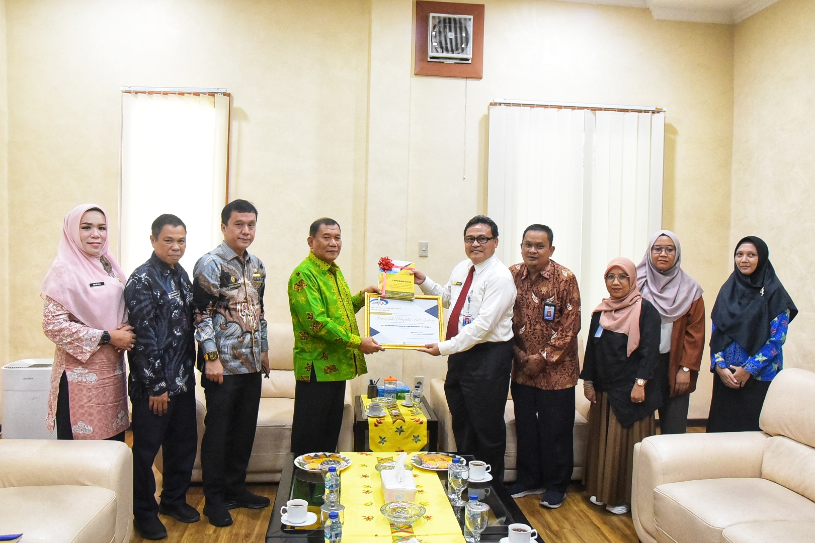 Pemkab Deli Serdang Terima Penghargaan Maturitas Level 3 SPIP