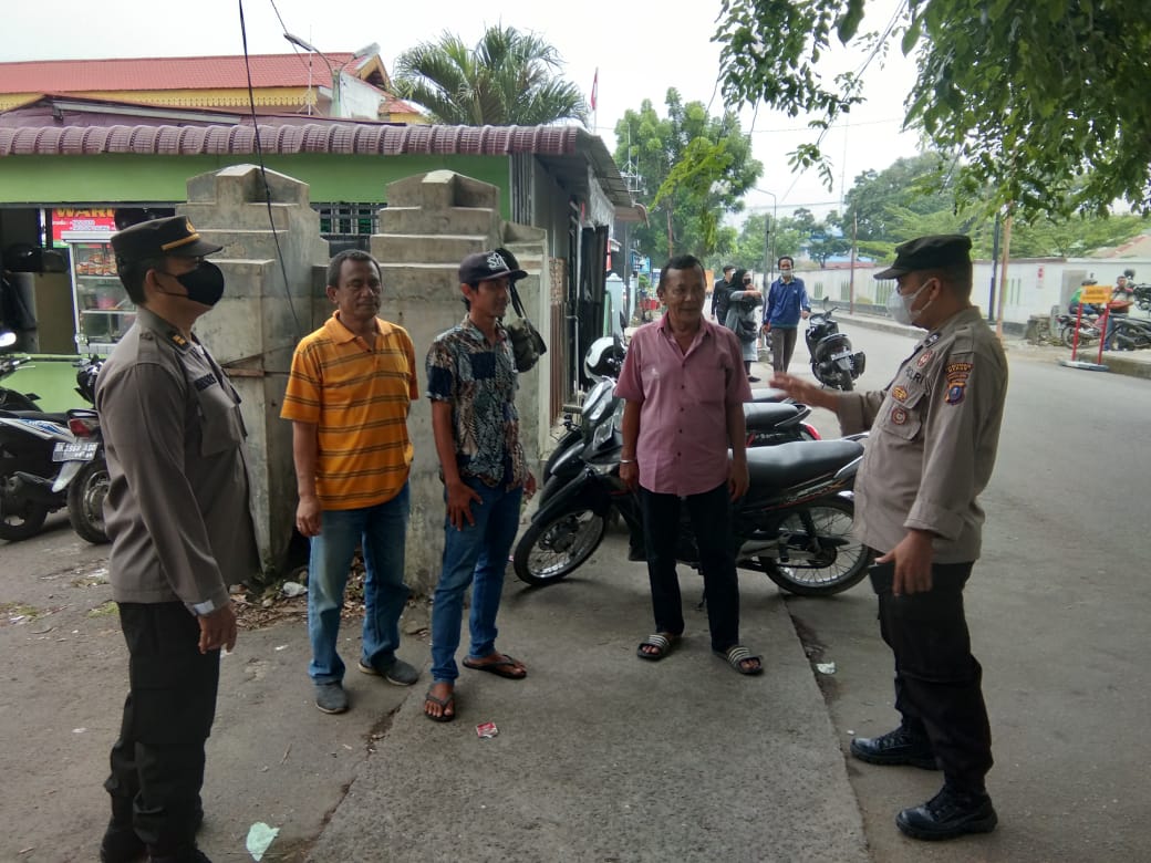 Polrestabes Medan Ajak Warga di Jalan Adinegoro Tetap Patuhi Prokes