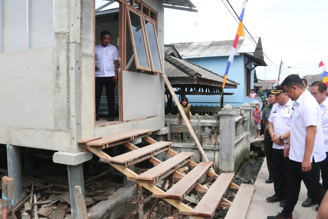 Bobby Beri bantuan Bedah Rumah, Misnah 