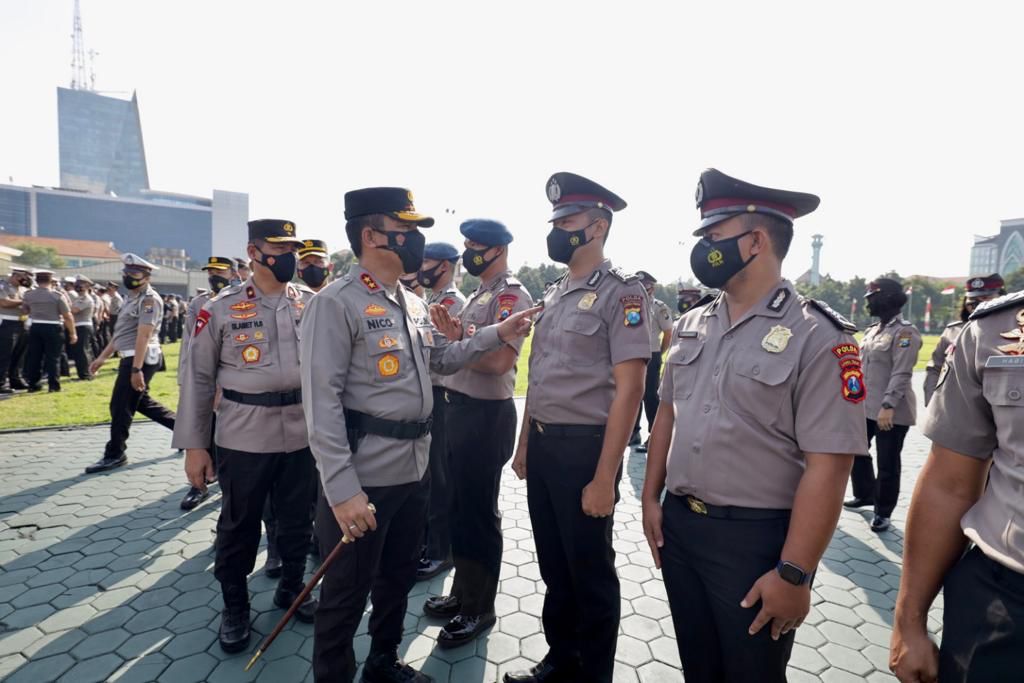 Kapolda Jawa Timur  Pimpinan Kenaikan Pangkat sebanyak 477 personel