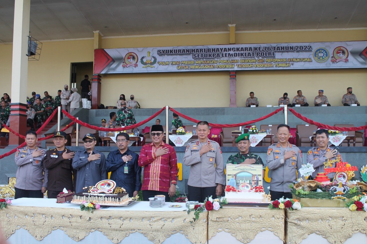 Setukpa Lemdiklat Polri Warnai HUT Bhayangkara ke-76 dengan Penyerahan Keputusan Walikota Tentang Sukabumi Kota Polisi, Ini Kata Brigjen Pol Mardiaz