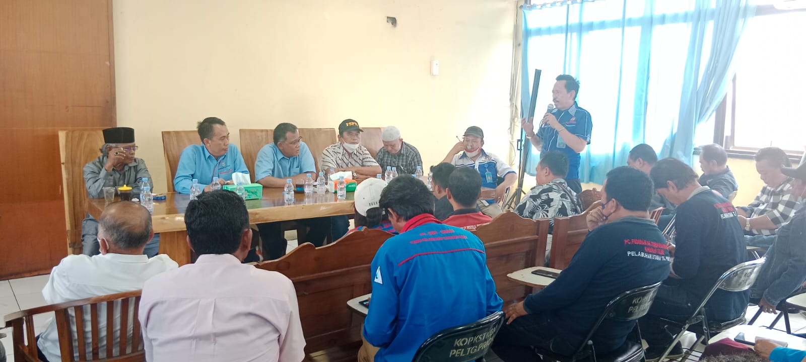 KSPSI TOLAK PENGHAPUSAN KOPERASI TKBM DI PELABUHAN LAUT