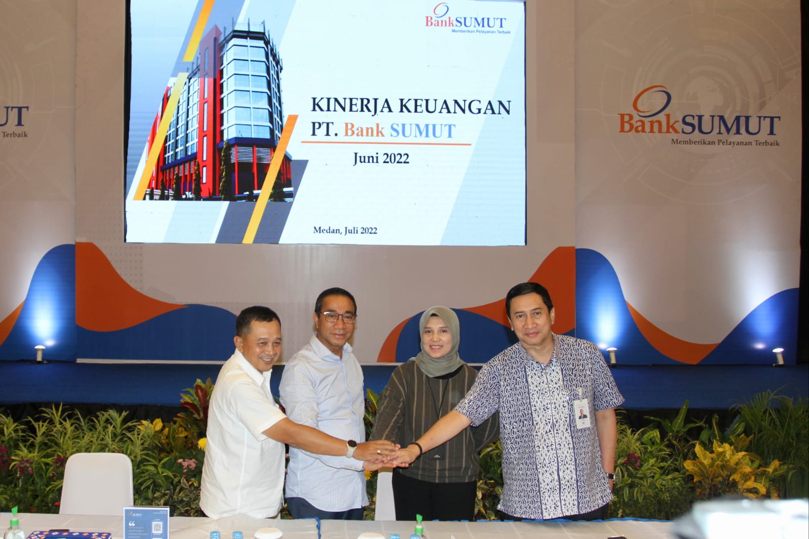 Paparan Kinerja Semester I  2022 Laba dan Realisasi KUR Bank Sumut Meningkat Di Atas Target, Laba Naik 12.4% & Pencapaian KUR  Melonjak 101,8% / 509 Miliar