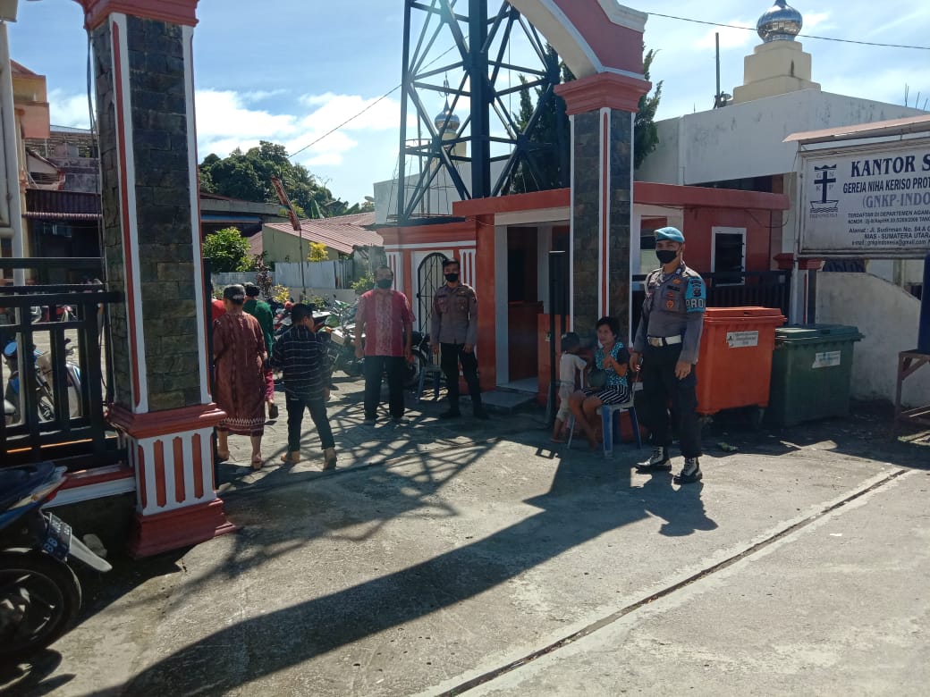 Polres Nias Gelar Pengamanan Kebaktian Ibadah Minggu di Kota Gunungsitoli