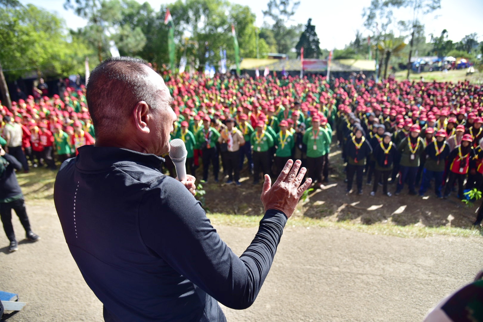 Adik-Adik Pramuka Bangga Kemah Bersama   Gubernur Sumut Edy Rahmayadi