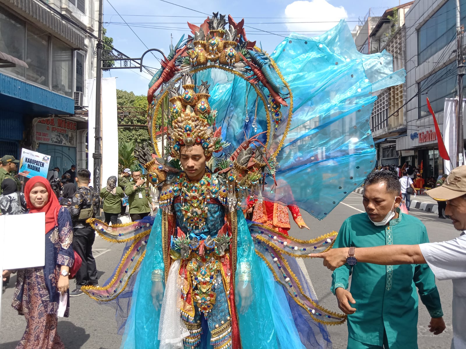 Karnaval dan Pawai Budaya HUT ke-432  Kota Medan Keberagaman Kesenian serta Adat Budaya yang Multi Etnik